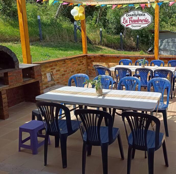 Hermosa Casa Campestre Moderna "Rancho La Marina" Chiquinquirá Extérieur photo